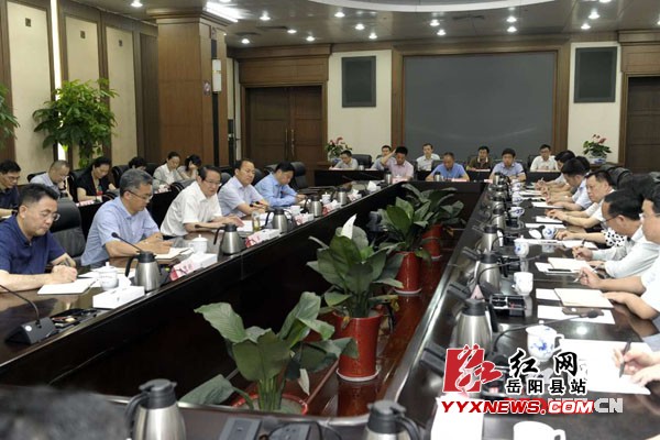 6月7日，湖南省委常委、长沙市委书记易炼红与长沙市45名新任干部谈心交流。